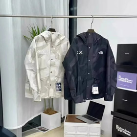 THE NORTH FACE x KAWS wspólne haftowane z kapturem ciepła kurtka-4371  