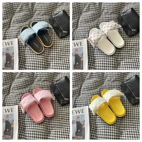 Louis Vuitton LV 2025 Internet celebrity lato nowa gruba podeszwa magia Casual para platforma kapcie